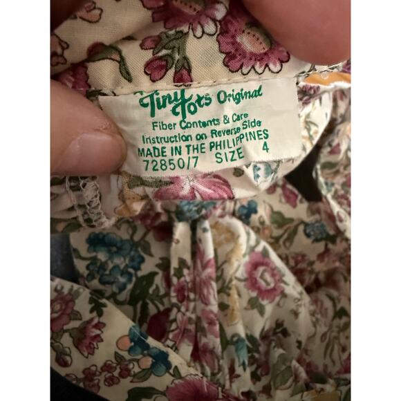 Vintage Tiny Tots two piece floral infant outfit - Picture 2 of 9